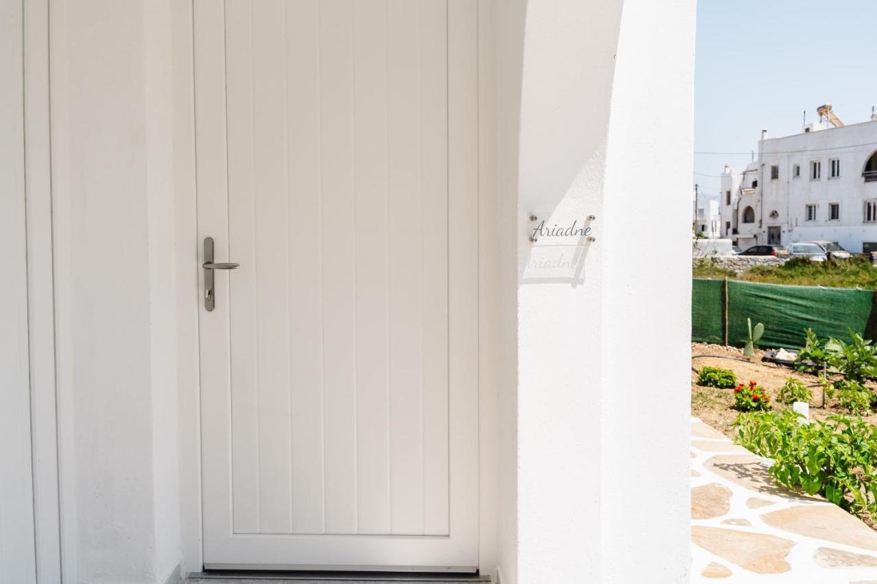 Celestial Seaview Apartments- Ariadne Naxos City エクステリア 写真