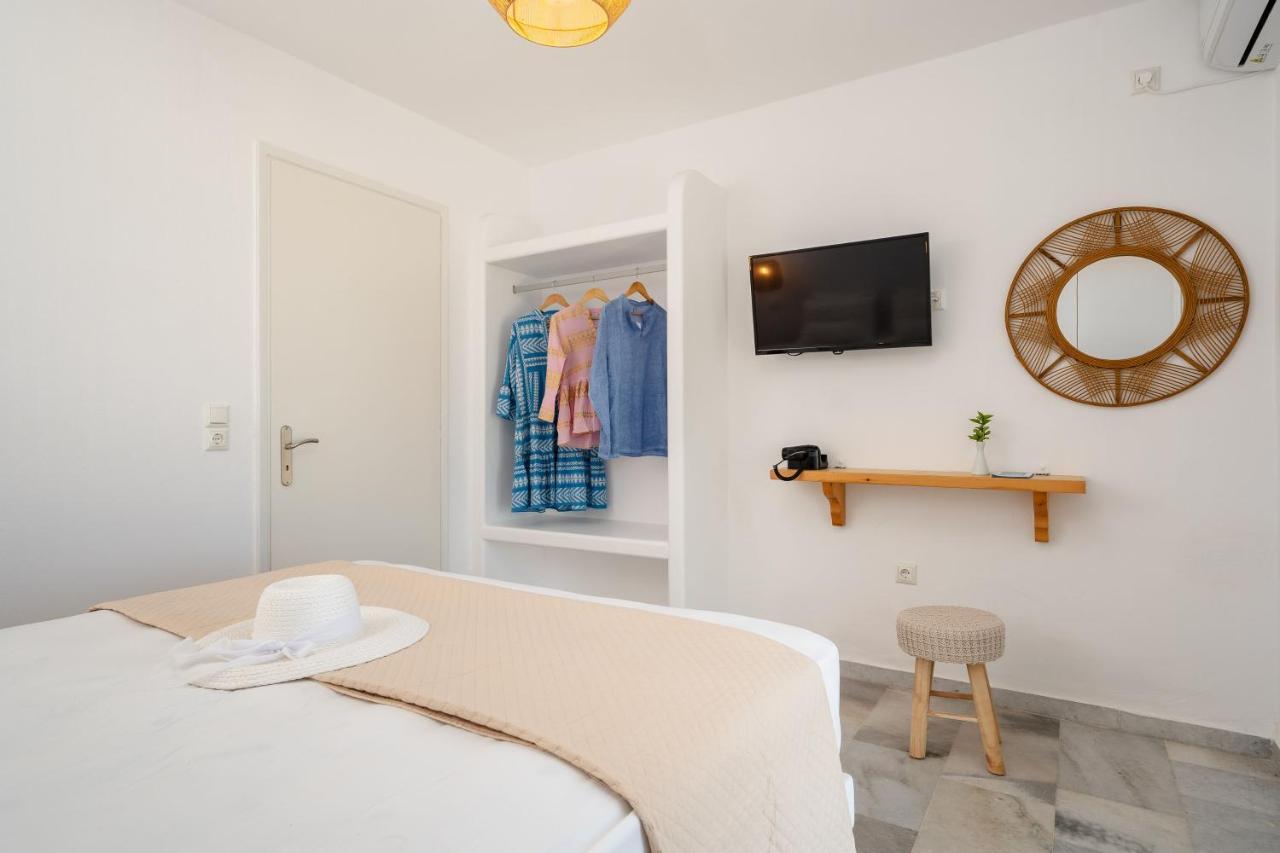 Celestial Seaview Apartments- Ariadne Naxos City エクステリア 写真